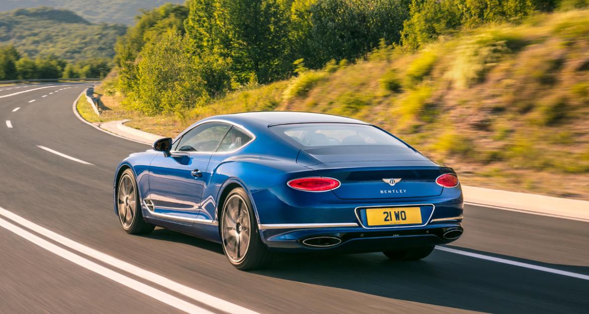 Πρότυπο πολυτέλειας και δυναμισμού η Bentley Continental GT (vid)