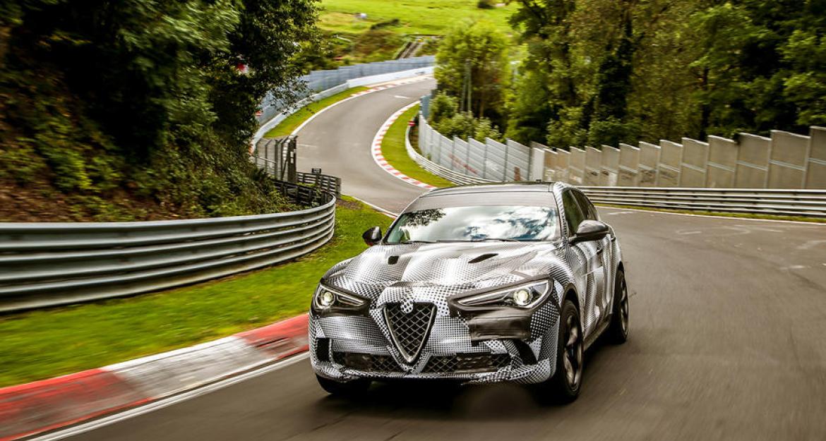 Alfa Romeo Stelvio Quadrifoglio: Το ταχύτερο SUV (vid)