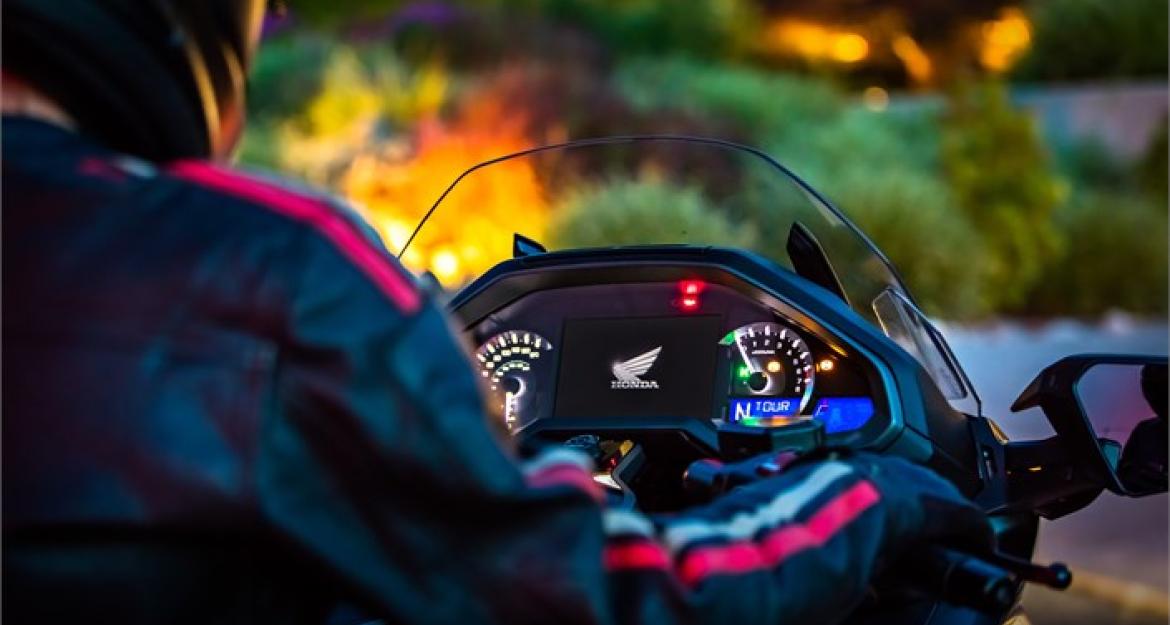 Κρουαζιερόπλοιο η νέα Honda Goldwing 1800 (pics & vid)