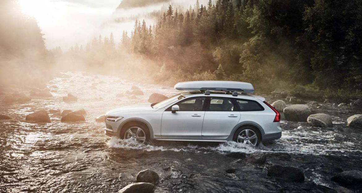 Το ευαίσθητο περιβαλλοντικά Volvo V90 XC Ocean Race (pics & vid)