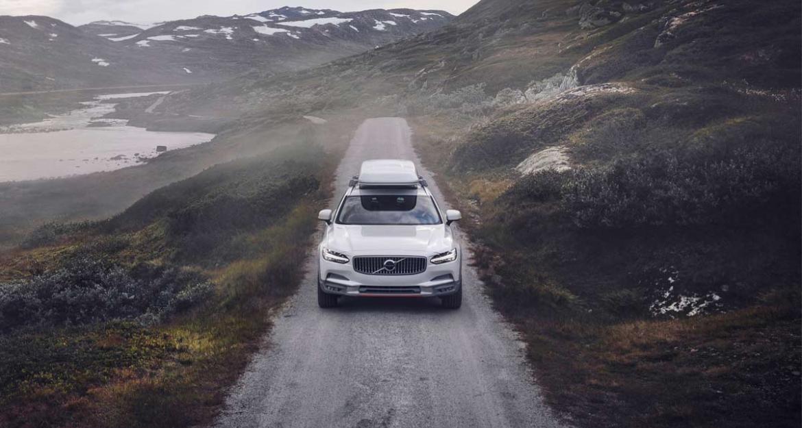 Το ευαίσθητο περιβαλλοντικά Volvo V90 XC Ocean Race (pics & vid)