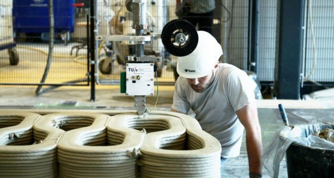 Άνοιξε η πρώτη 3D εκτυπωμένη γέφυρα στον κόσμο (pics)