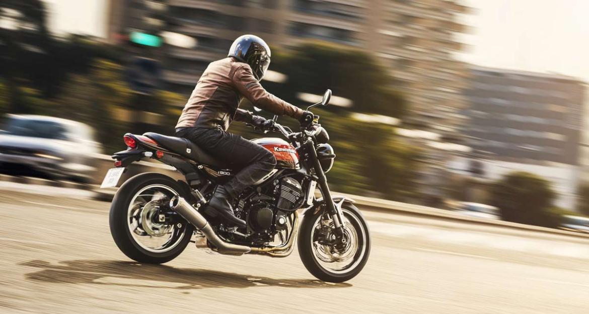 Kawasaki Z900RS: Η επιστροφή ενός θρύλου (pics & vid)