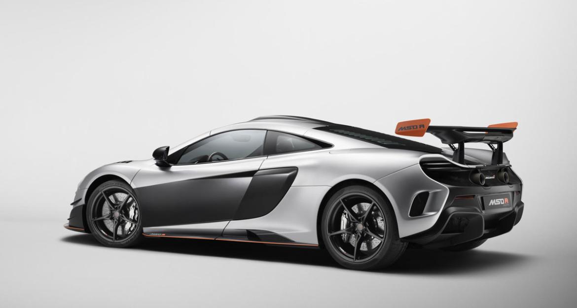 Δύο πανάκριβες McLaren για έναν ιδιοκτήτη (pics)
