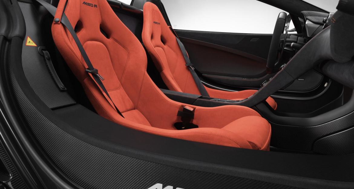 Δύο πανάκριβες McLaren για έναν ιδιοκτήτη (pics)