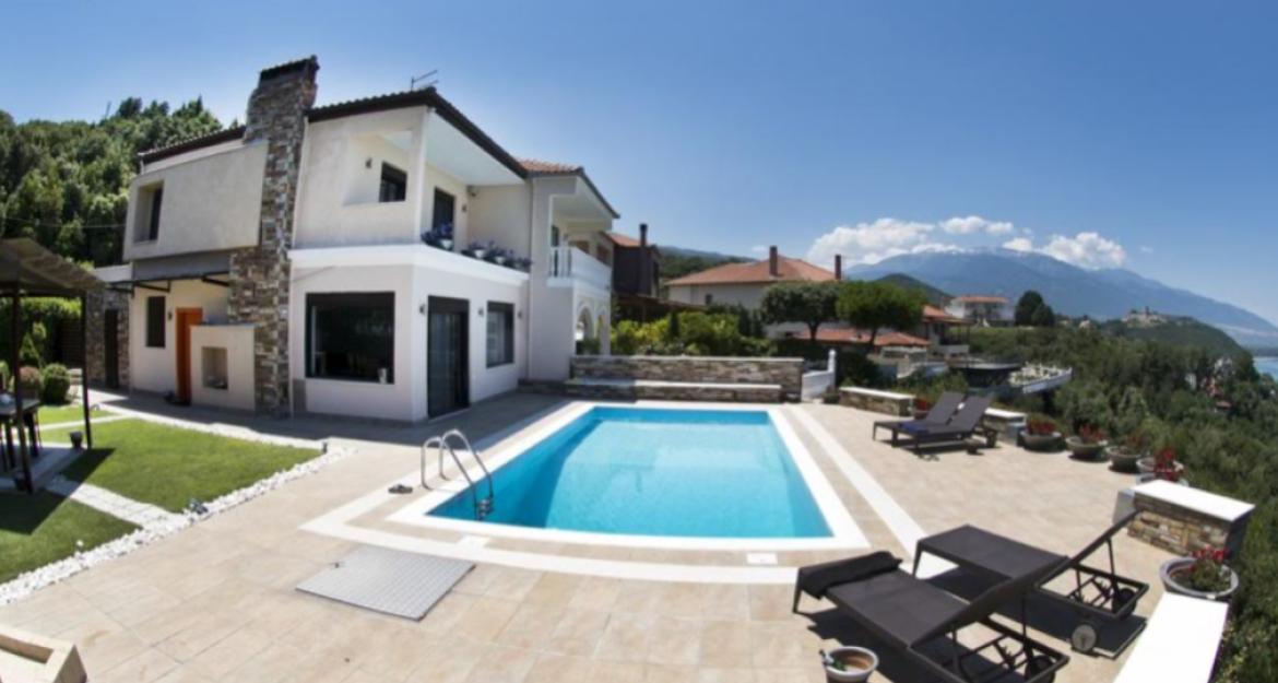 Πέντε ελληνικές βίλες για... insiders (pics)