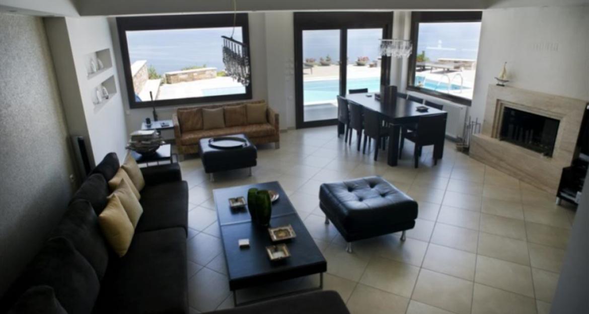 Πέντε ελληνικές βίλες για... insiders (pics)