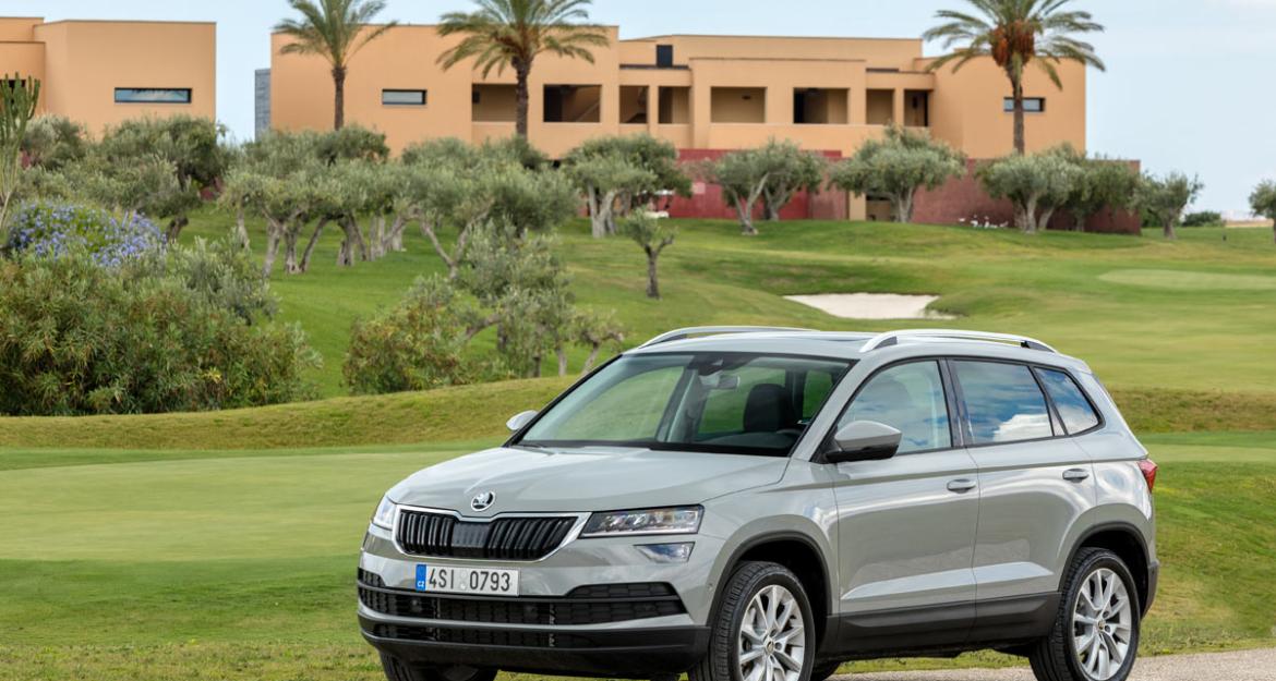 Karoq, το έξυπνο SUV από τη Skoda (pics & vid)