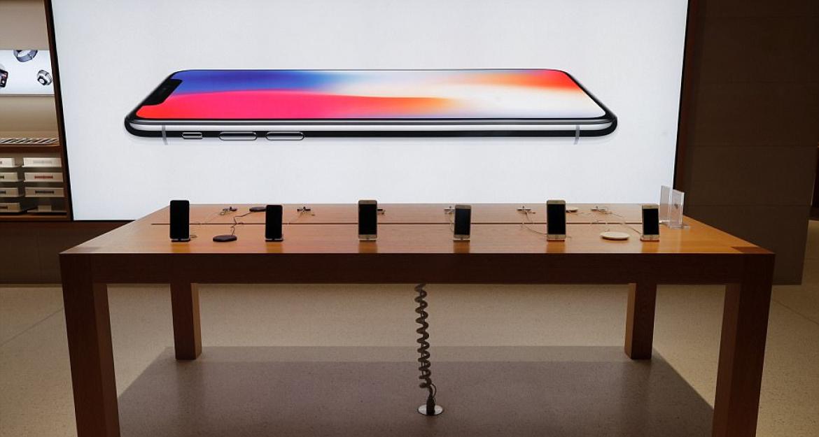 «Άφαντο» το iPhone X - 17.000 παραγγελίες στην Ελλάδα! (pics)