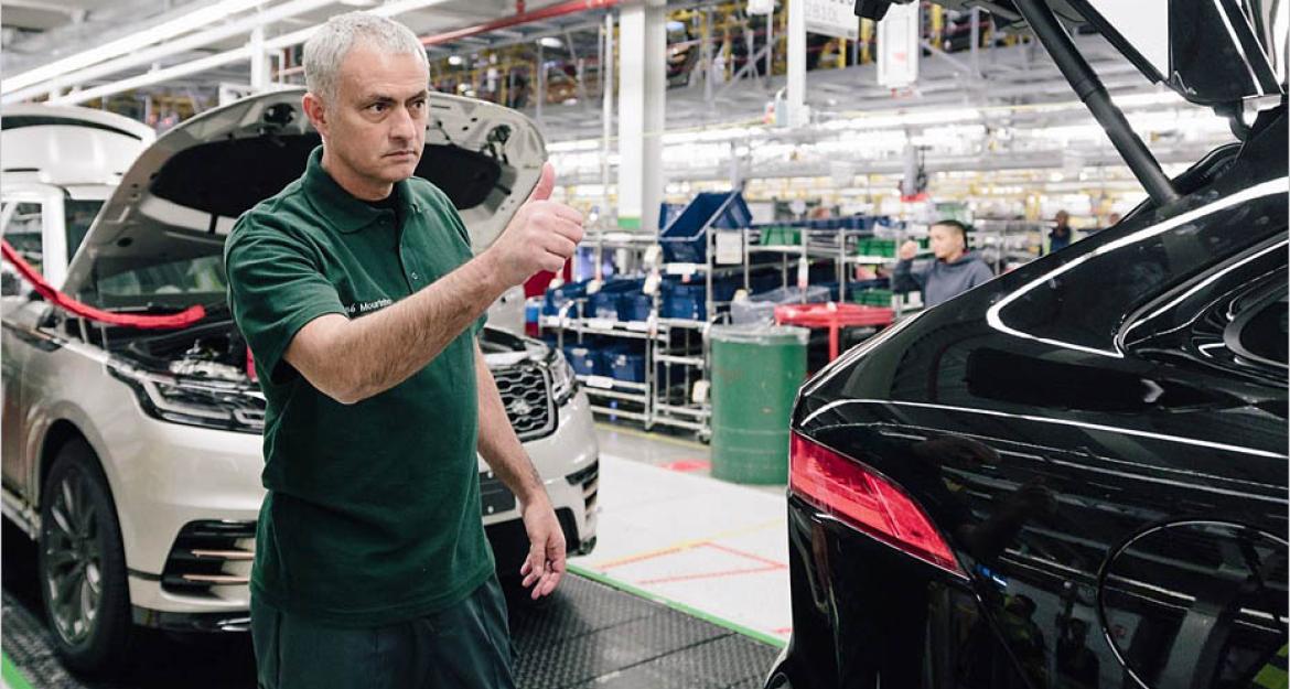 O Μουρίνιο «έπιασε δουλειά» στη Jaguar (pics & vid)