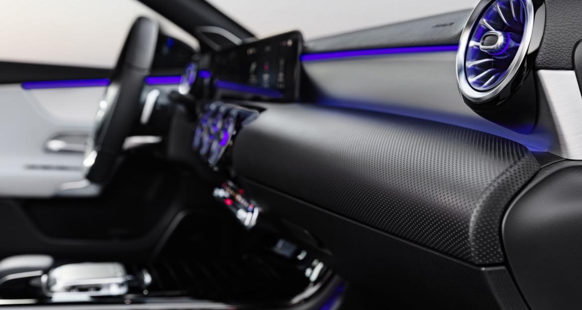 Στα άδυτα της επόμενης Mercedes A-class (pics)