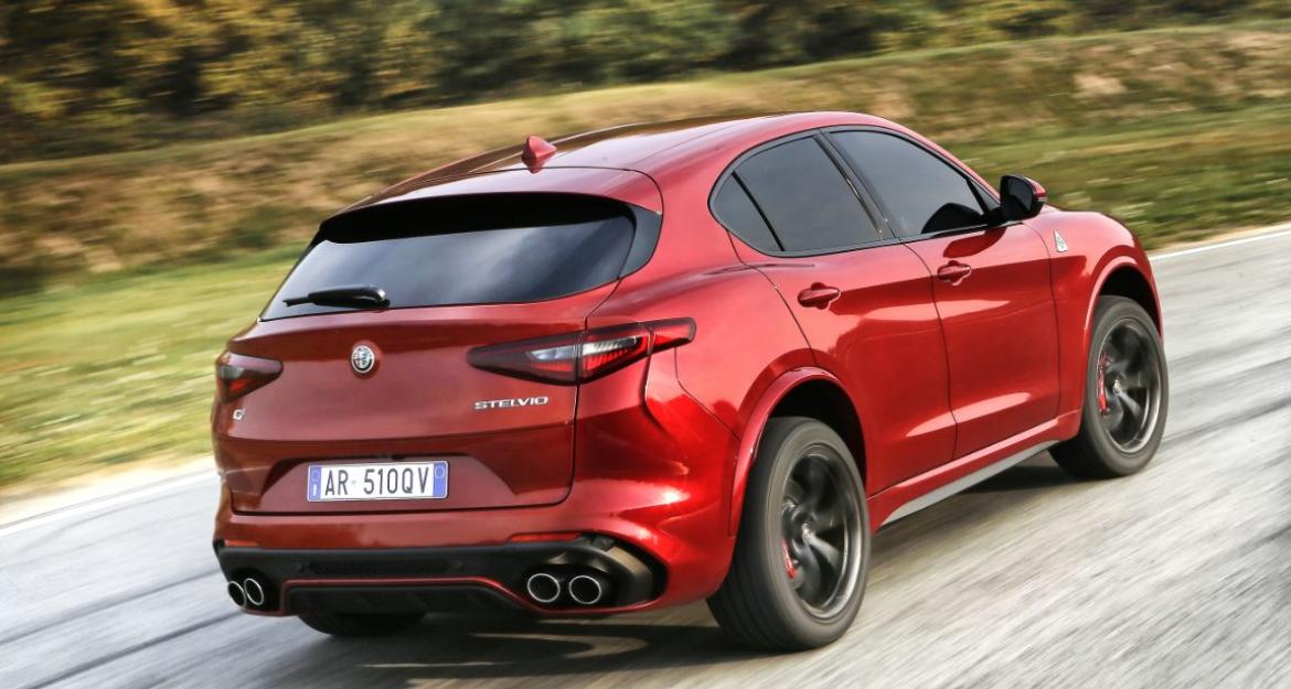 Alfa Romeo Stelvio Quadrifoglio, ο γητευτής της Cayenne (pics & vid)