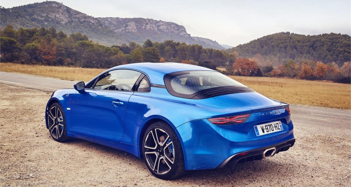 Με άρωμα αγώνων η Alpine A110 Premiere Edition (pics & vid)