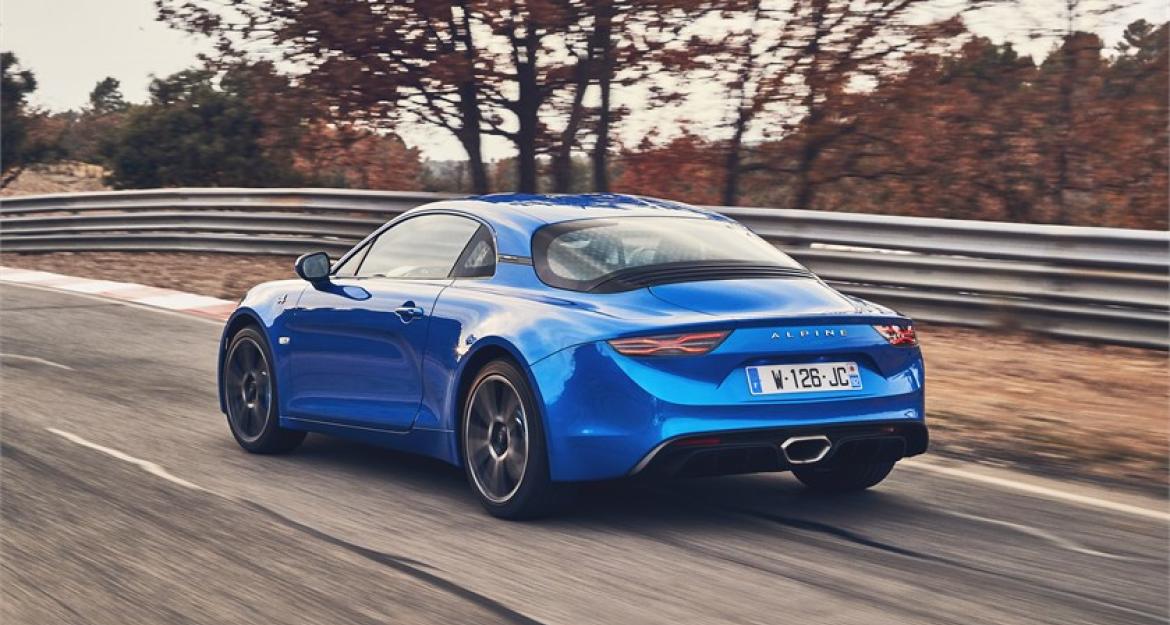 Με άρωμα αγώνων η Alpine A110 Premiere Edition (pics & vid)