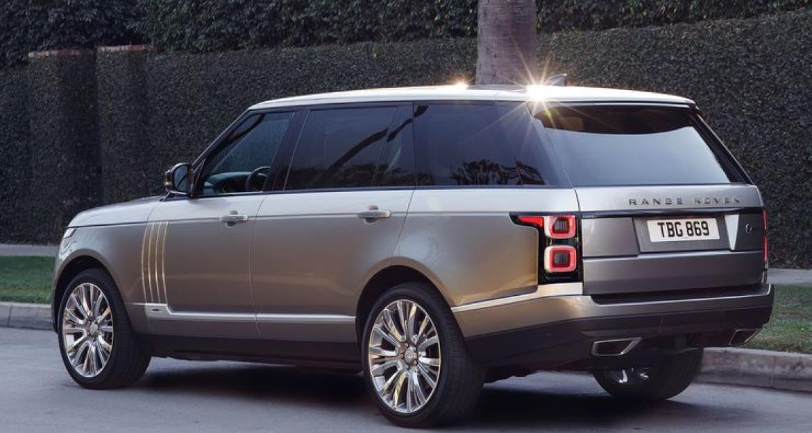 Πρώτη θέση με το Ranger Rover SV Autobiography 