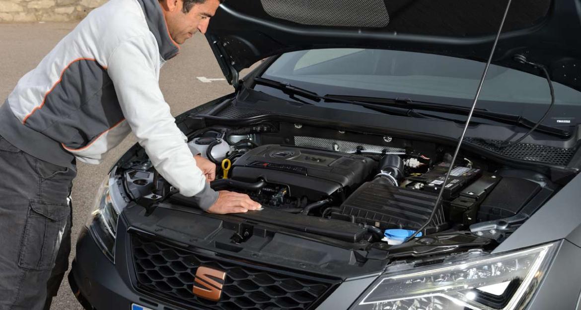 Το συλλεκτικό Seat Leon Cupra R με 310 ίππους (pics & vid)