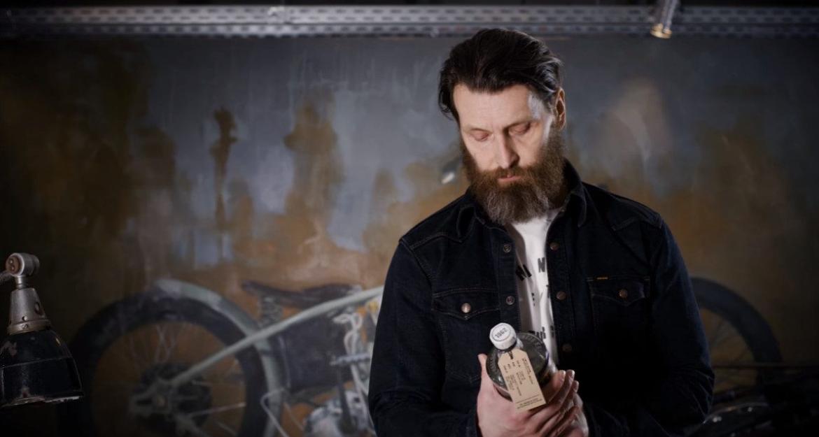 Gin των 1.000 ευρώ με γεύση Harley (pics & vid)