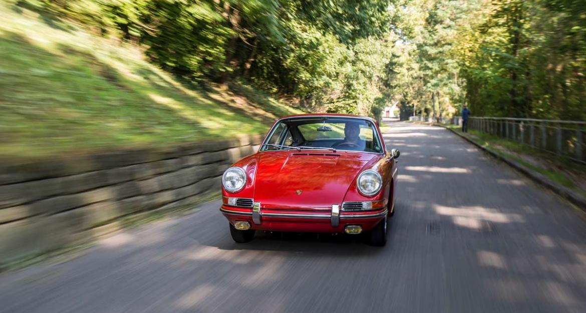 Η Porsche έδωσε ζωή στην παλιότερη 911 (pics & vid)