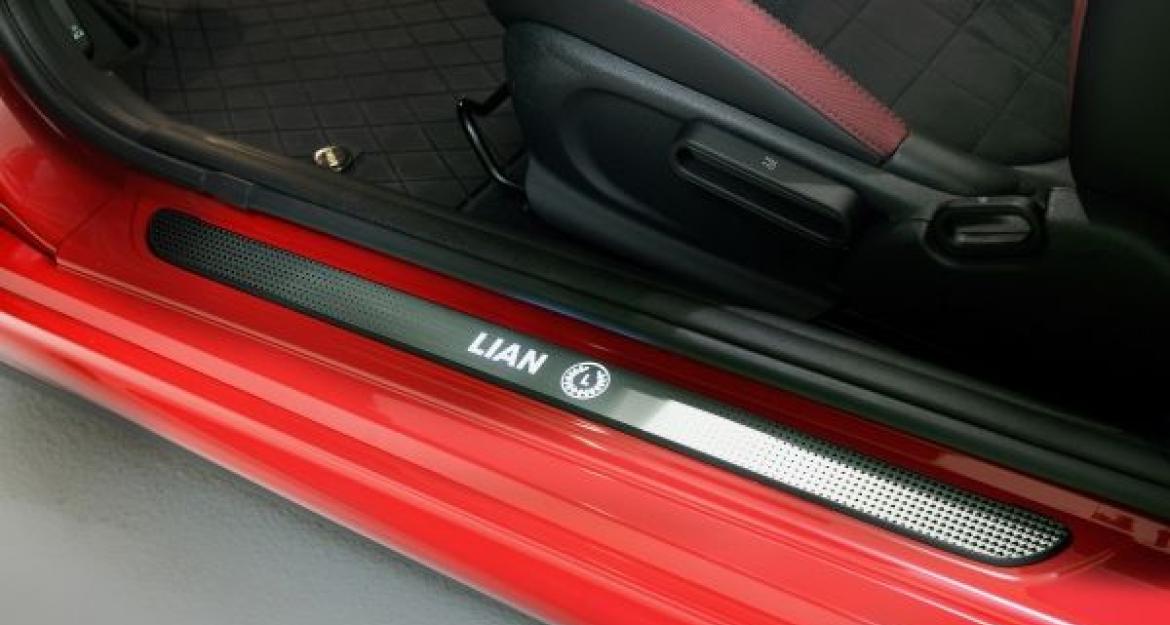 Πολύ προσωπική υπόθεση γίνονται τα MINI (pics & vid)