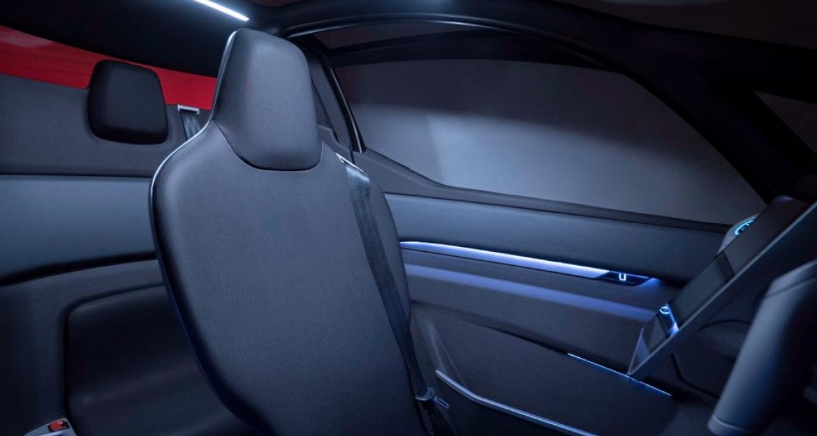 Ηλεκτρικό αντί-Smart από τη Σουηδία (pics & vid)