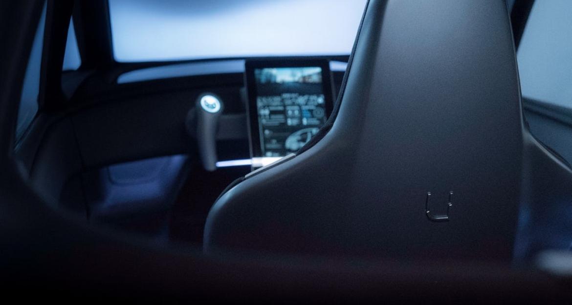 Ηλεκτρικό αντί-Smart από τη Σουηδία (pics & vid)