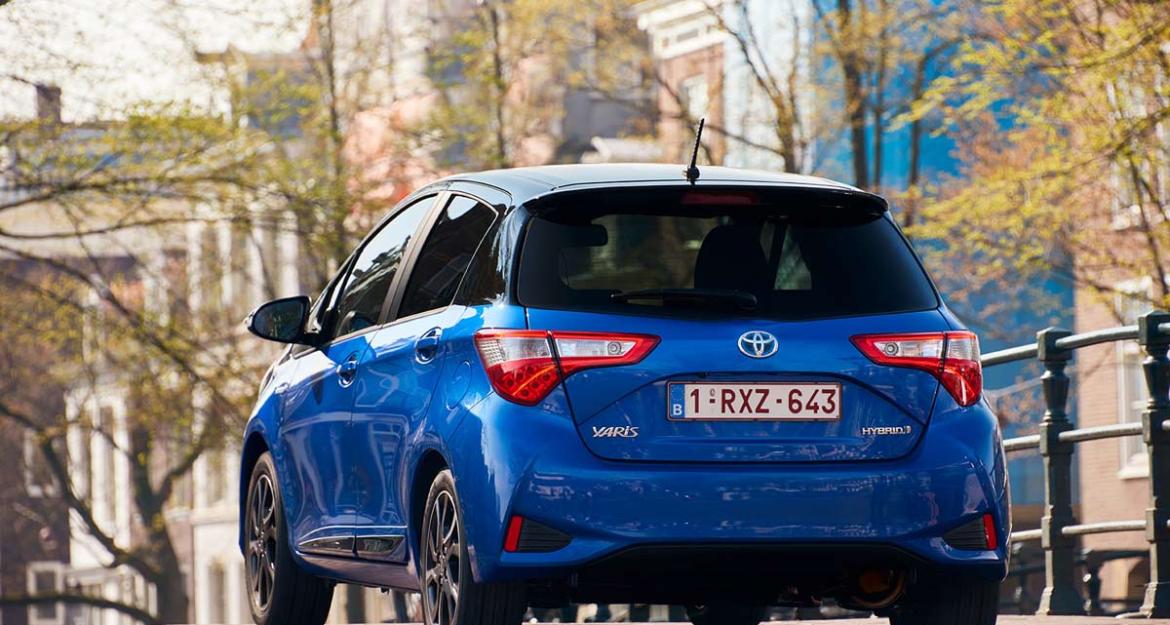 Toyota Yaris Hybrid: Η τέχνη της οικονομίας (pics & vid)