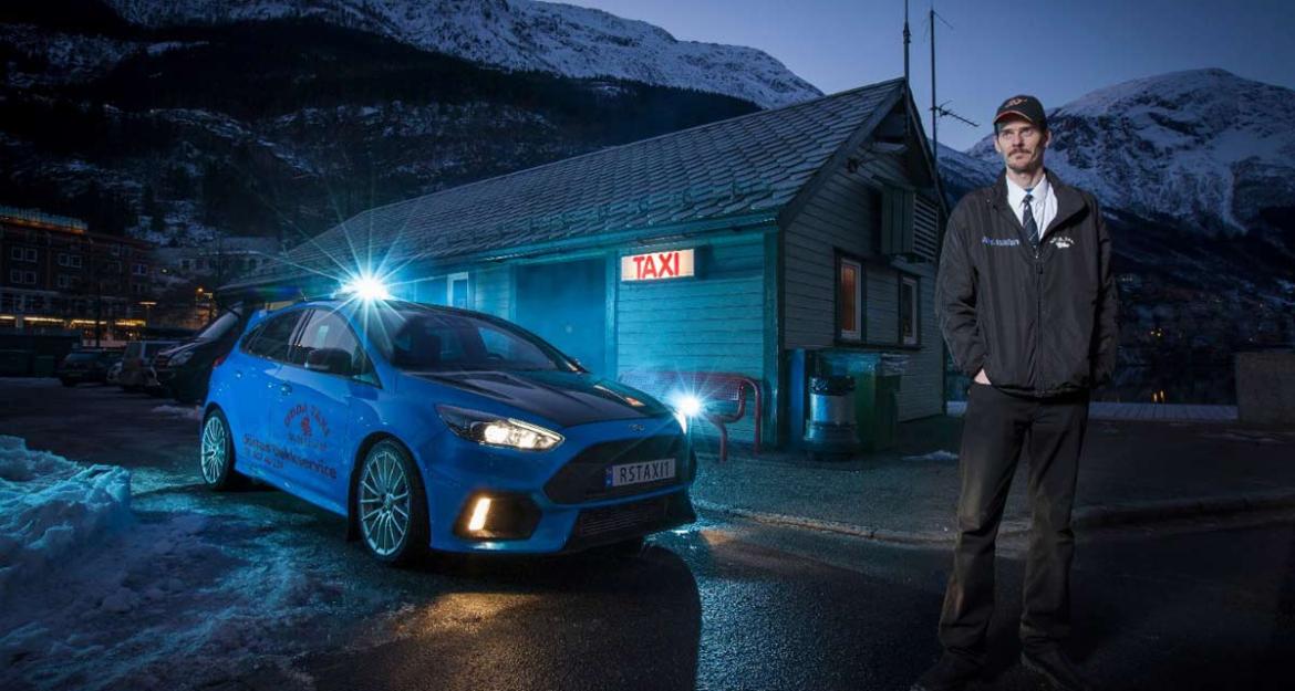 Γιατί ένα ταξί έγινε αξιοθέατο στη Νορβηγία (pics & vid)