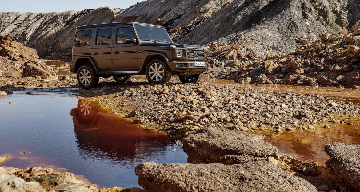 Επίσημη αποκάλυψη της νέας Mercedes G-Class (pics & vid)