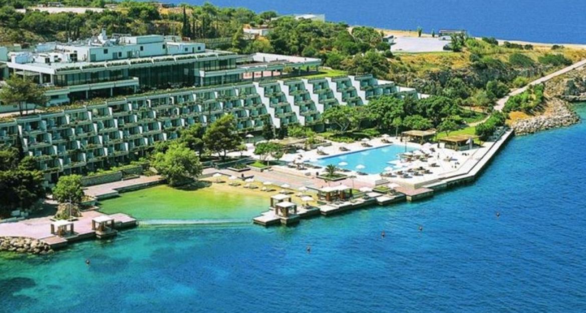 Αστήρ Παλάς: Αλλάζει πρόσωπο με υπογραφή Four Seasons (pics)