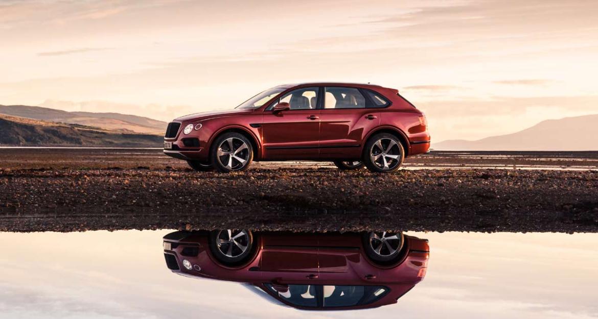 Πιο προσιτή αλλά θηριώδης η Bentley Bentayga V8 (pics & vid)