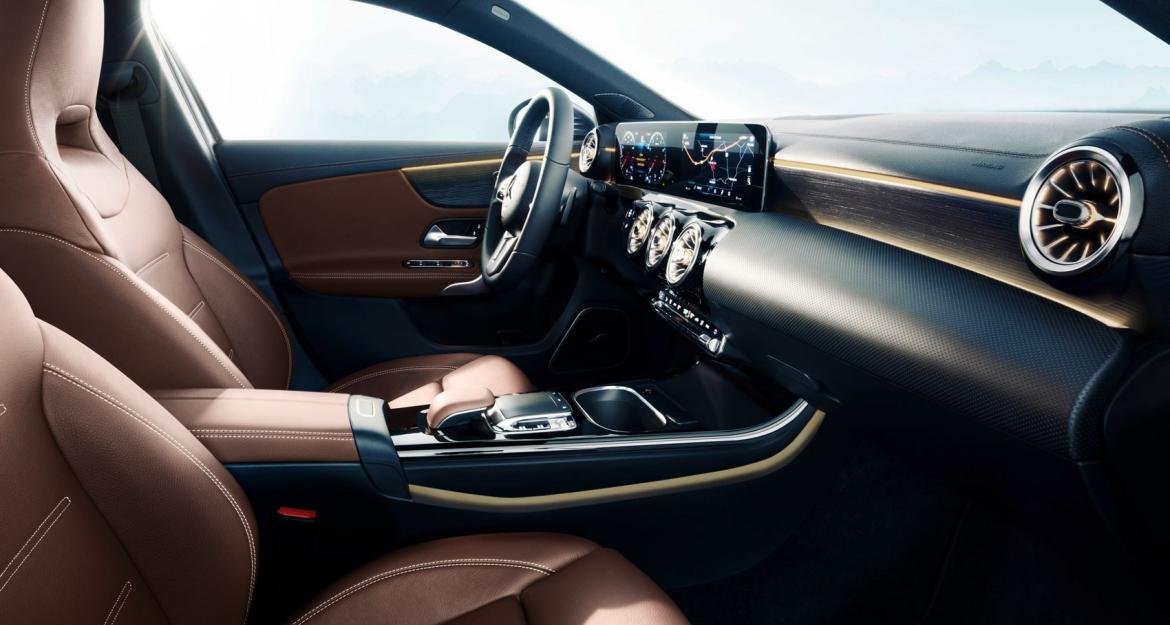 Στις 2 Φεβρουαρίου αποκαλύπτεται η νέα Mercedes A Class 