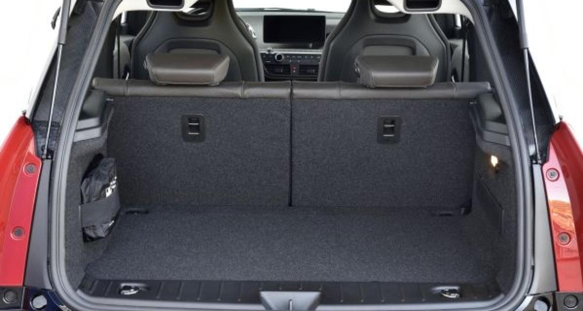 Ανανεωμένη BMW i3 και νέα i3s (pics & vid)