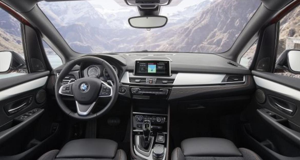 Ανανεωμένες ΒΜW 2 Active και Gran Tourer (pics & vid)