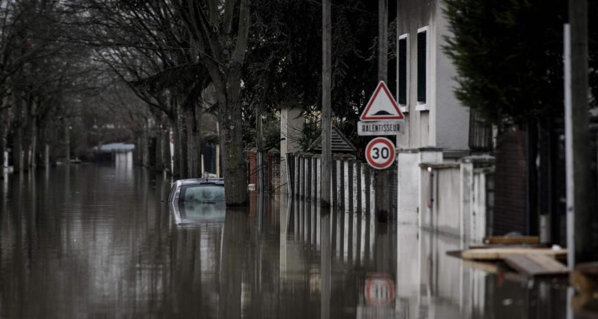 Αυξάνεται κι άλλο η στάθμη του Σηκουάνα