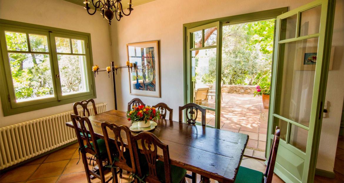 Αιγαιοπελαγίτικο «διαμάντι» στη Σκιάθο αξίας 9 εκατ. (pics)