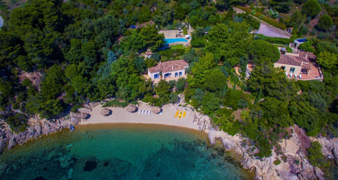 Αιγαιοπελαγίτικο «διαμάντι» στη Σκιάθο αξίας 9 εκατ. (pics)