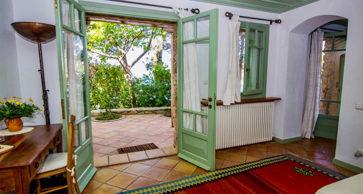 Αιγαιοπελαγίτικο «διαμάντι» στη Σκιάθο αξίας 9 εκατ. (pics)