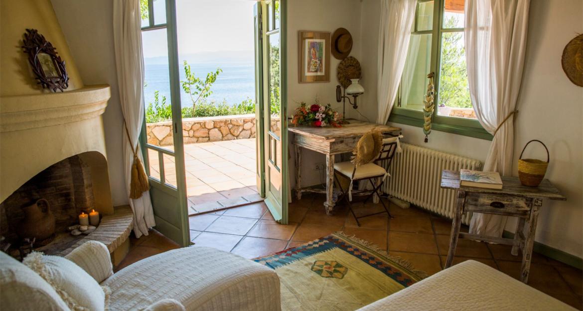 Αιγαιοπελαγίτικο «διαμάντι» στη Σκιάθο αξίας 9 εκατ. (pics)