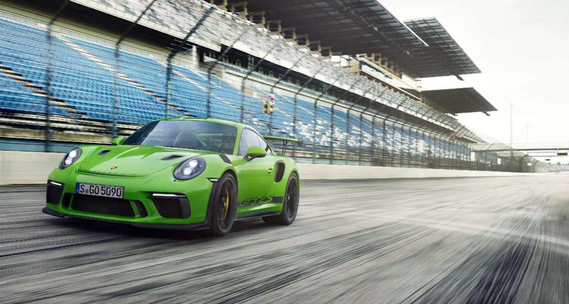 Με 520 ίππους η νέα Porsche 911 GT3 RS (pics & vid)