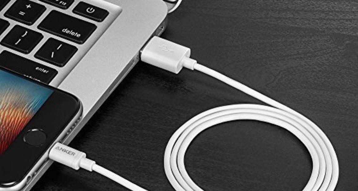 Οκτώ απαραίτητα εξαρτήματα για το iPhone και το iPad σας (pics)