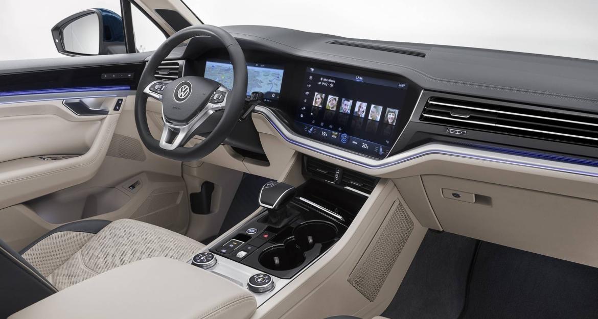 Περισσότερη τεχνολογία, λιγότερο βάρος για το νέο VW Touareg (pics & vid)