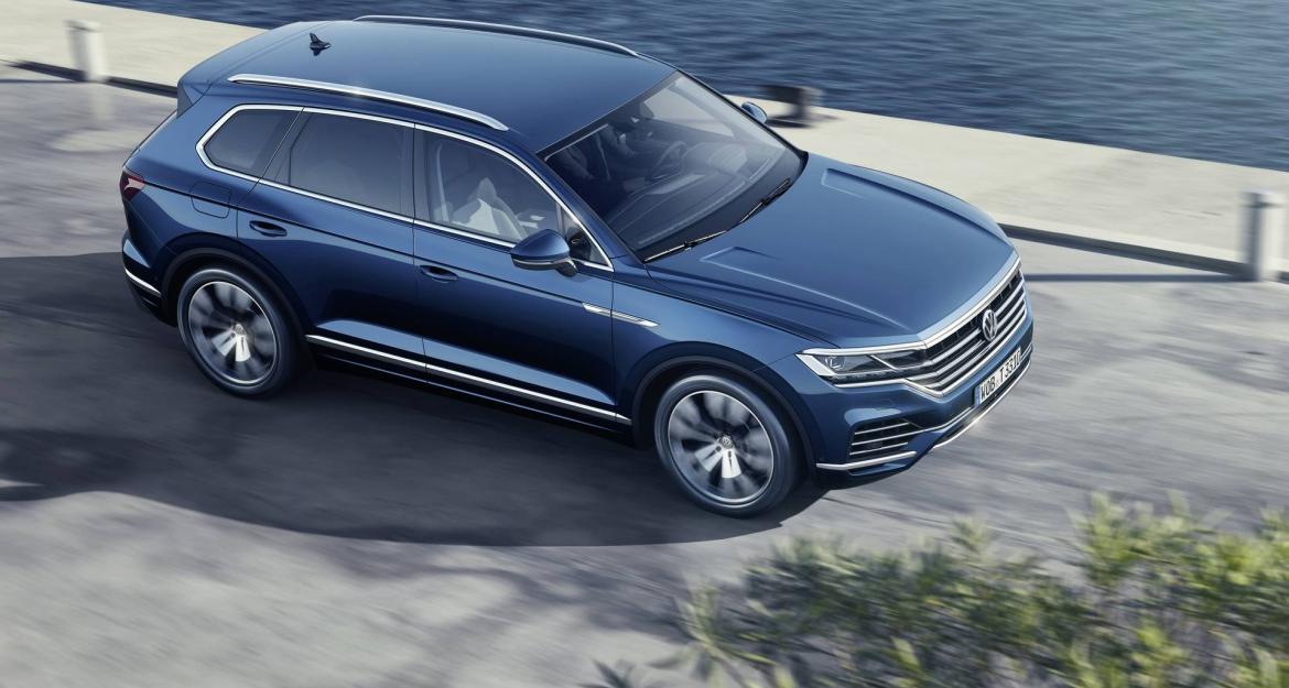 Περισσότερη τεχνολογία, λιγότερο βάρος για το νέο VW Touareg (pics & vid)