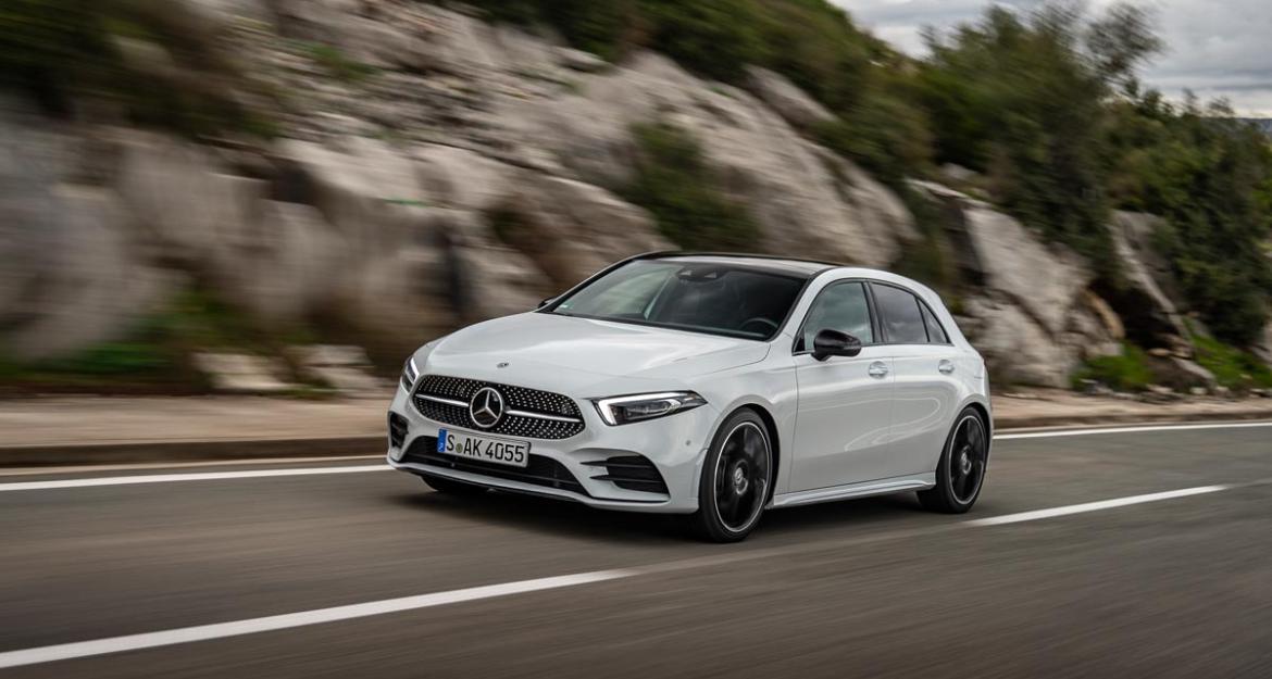 Ποθητή και «έξυπνη» η νέα Mercedes A-Class (pics & vid)