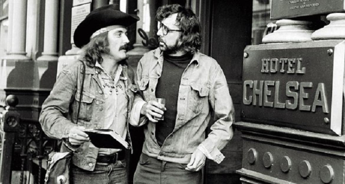 Στο σφυρί οι... πόρτες του θρυλικού Chelsea Hotel