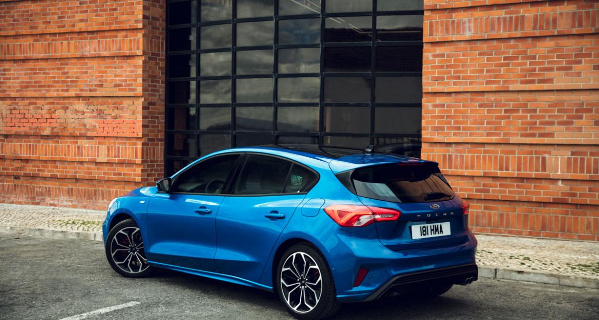 Το ολοκαίνουριο Ford Focus βάζει υποψηφιότητα κορυφής (pics)