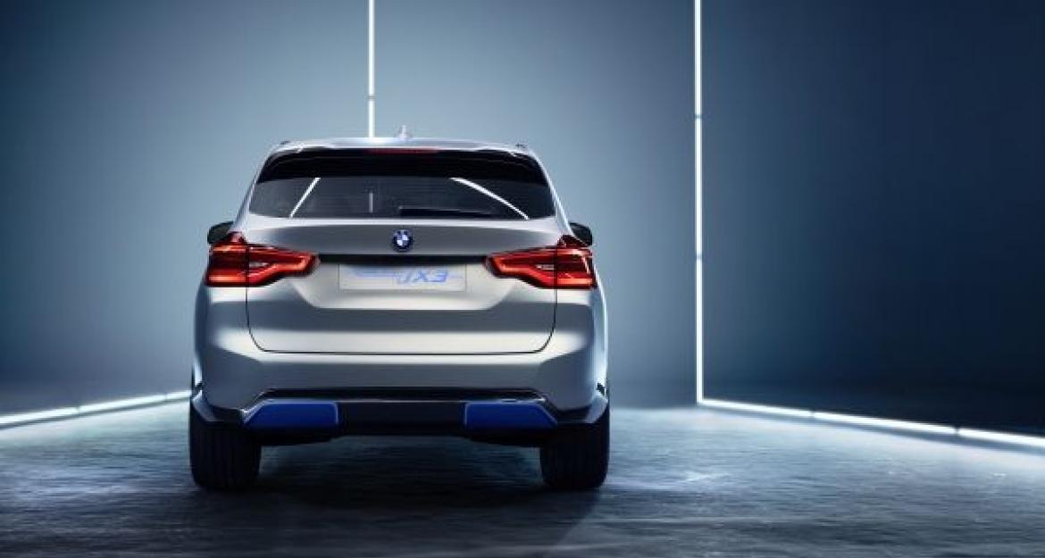 Η πρώτη ηλεκτρική BMW παρουσιάστηκε στο Πεκίνο (vid)