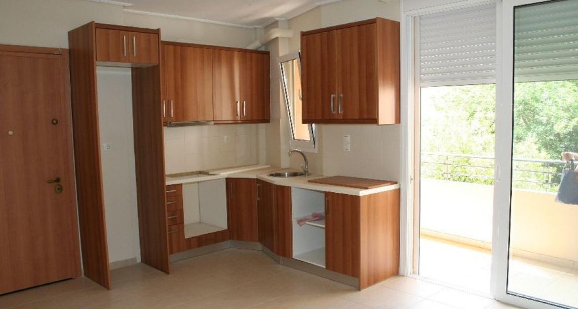 Τι νοικιάζετε με 300 ευρώ στην Αθήνα (pics)