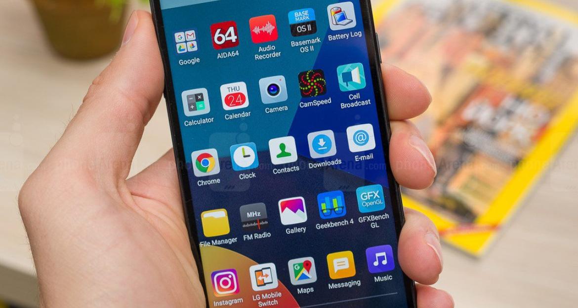 Αυτό είναι το νέο έξυπνο κινητό της LG, το LG Q Stylus