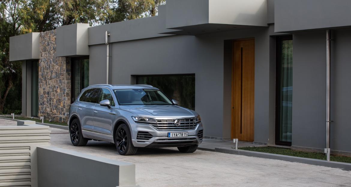Οδηγούμε στην Ελλάδα το νέο VW Touareg των 286 ίππων! (pics) 