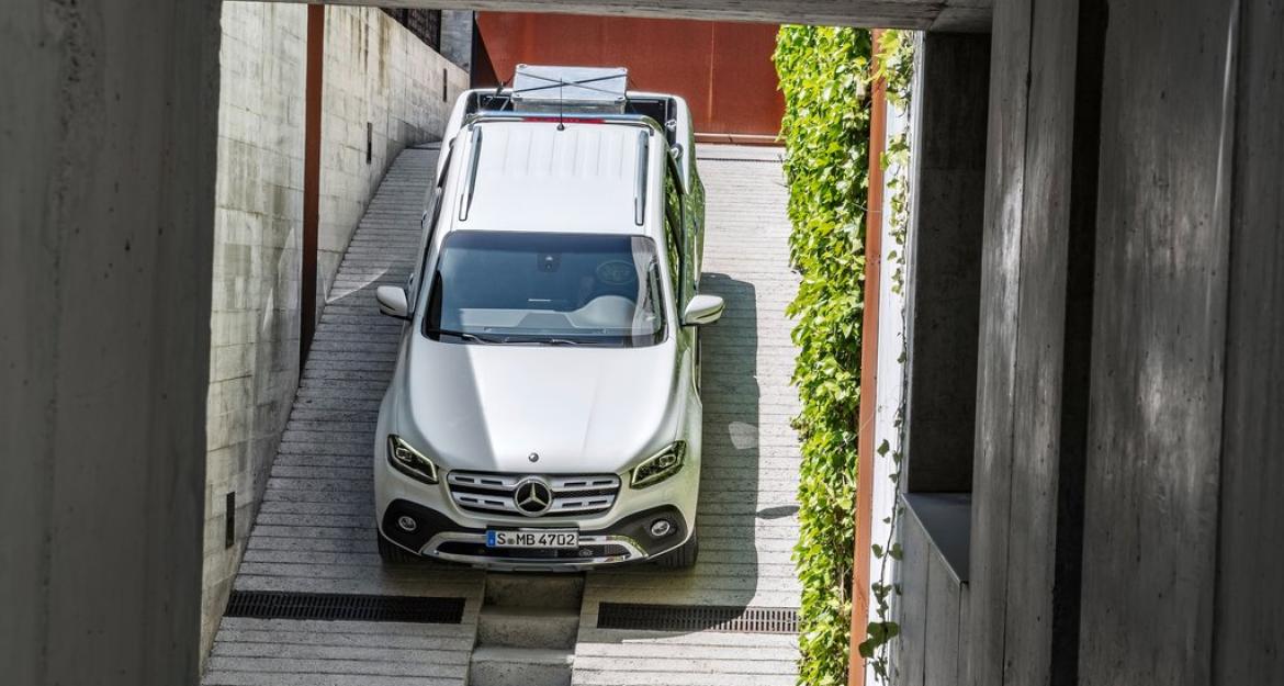 Για το Μέγαρο και για τα χωράφια η νέα Mercedes X-Class